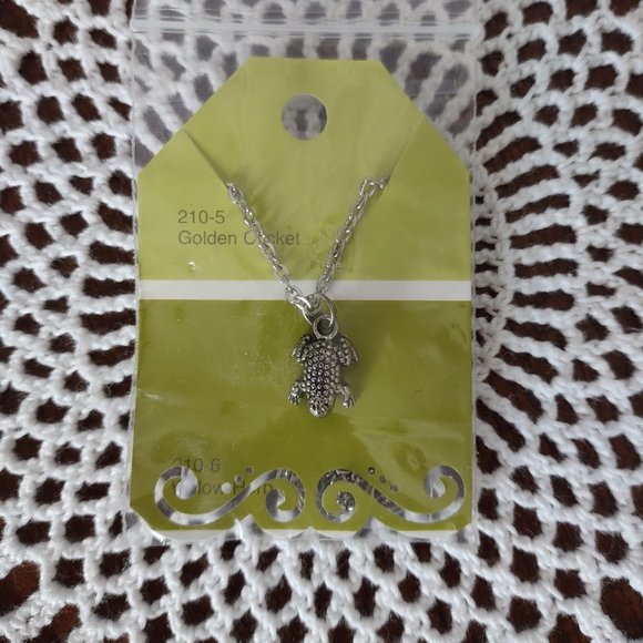 Rag Frog Revival Tiny frog pendant necklace 18" - Picture 1 of 3